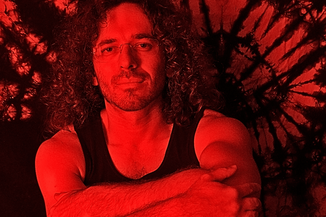 Can red light therapy increase muscle recovery and muscle mass? - Red Light Hero