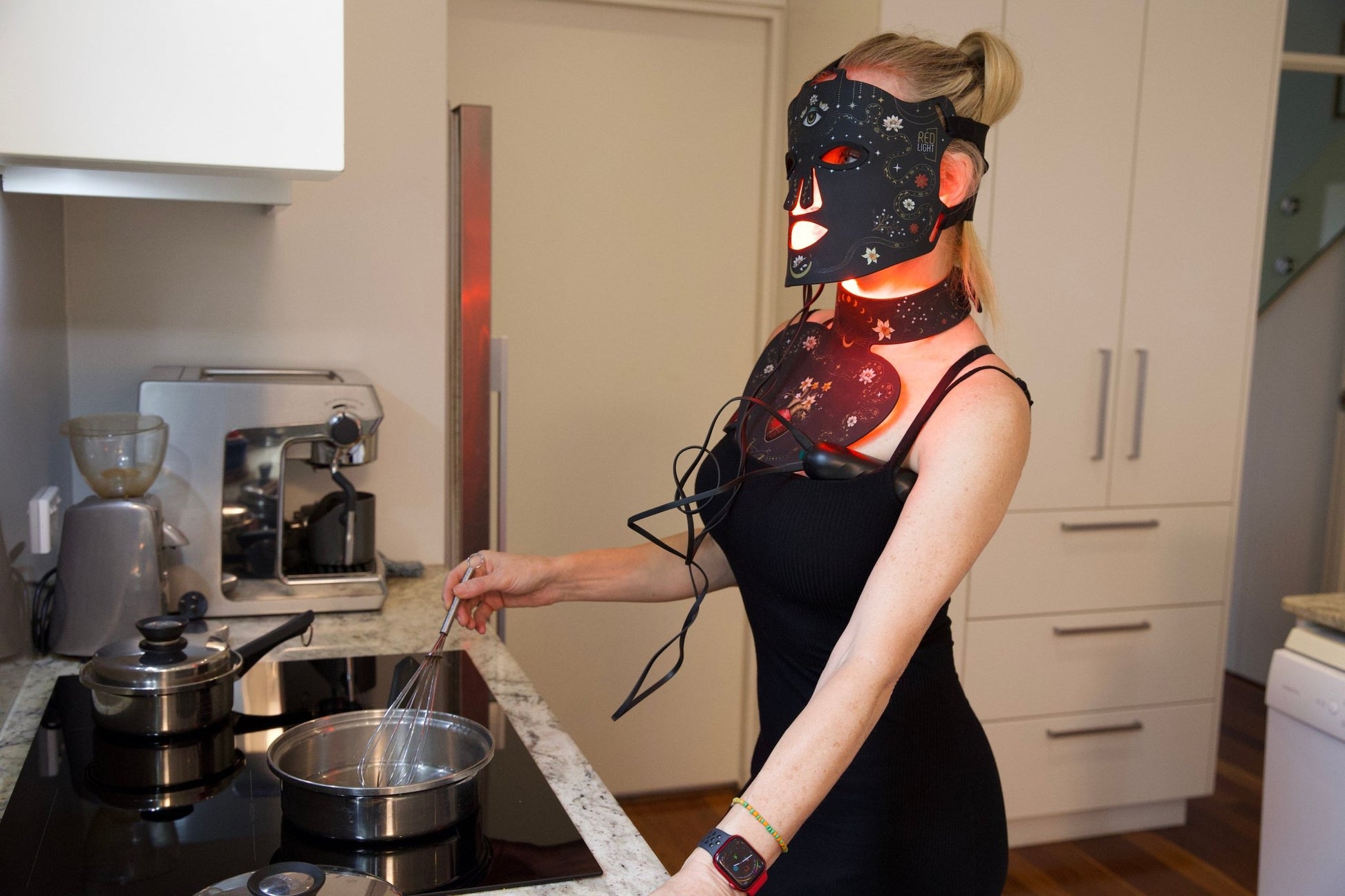 HeroMask Elite™ Red Light Therapy Mask & Neck Devices (pre - order) - Red Light Hero best value red light therapy products