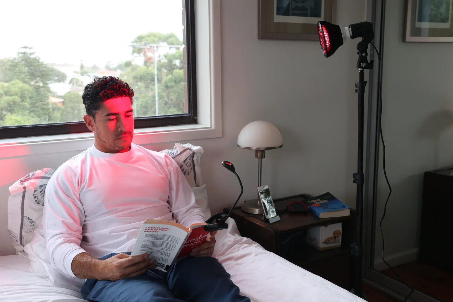 HeroReader™ Red Light Reading Lamp